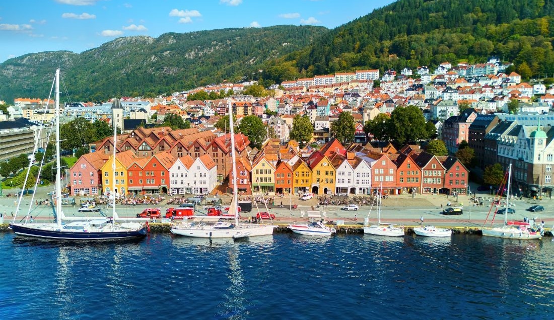 Discover the picturesque coastal city of Bergen