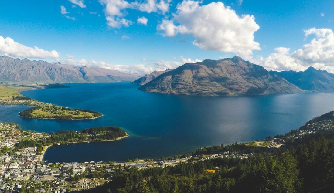 Take in the breathtaking views of Queenstown, New Zealand
