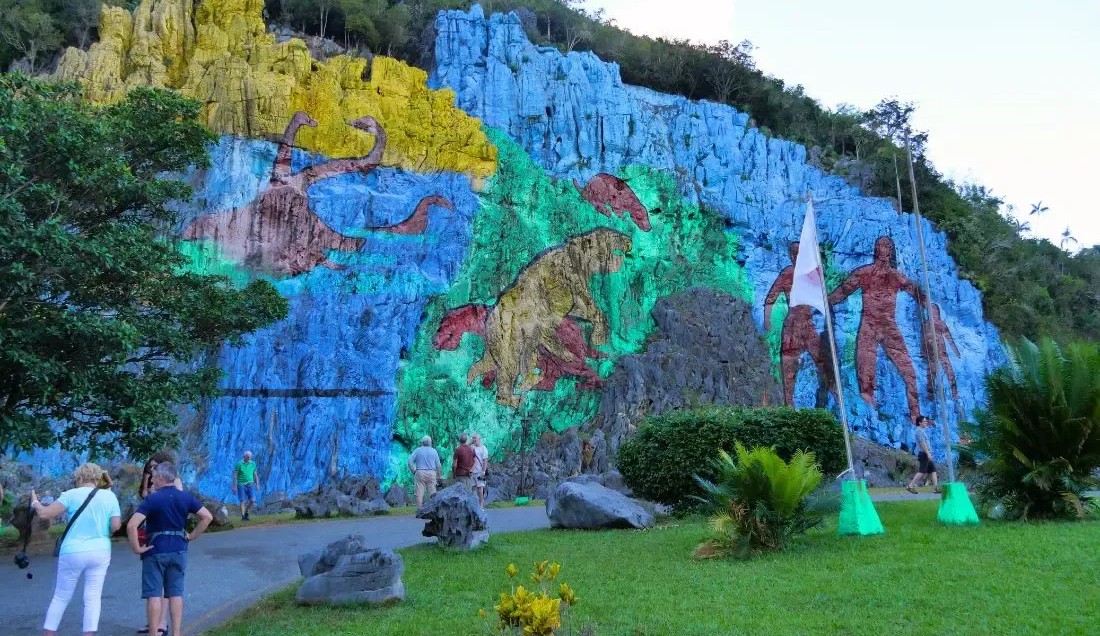 Great Mural De La Prehistoria, Cuba
