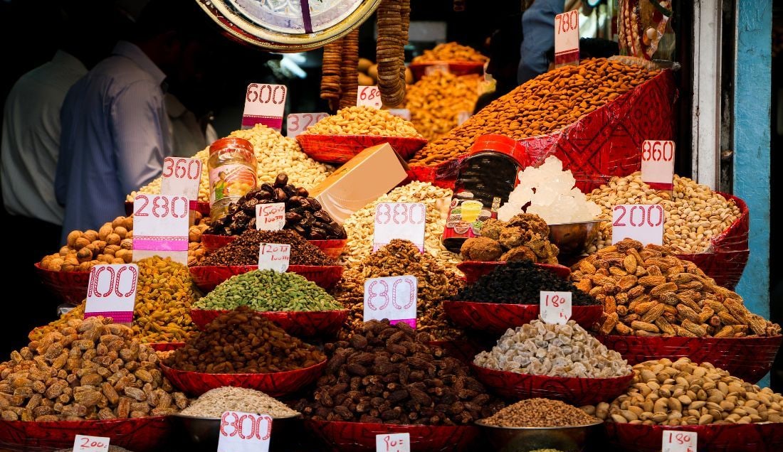Discover the colourful market of Chandni Chowk