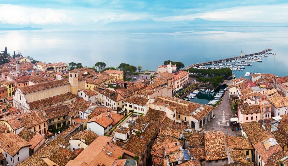 Stay in Desenzano, a vibrant and scenic Lake Garda town