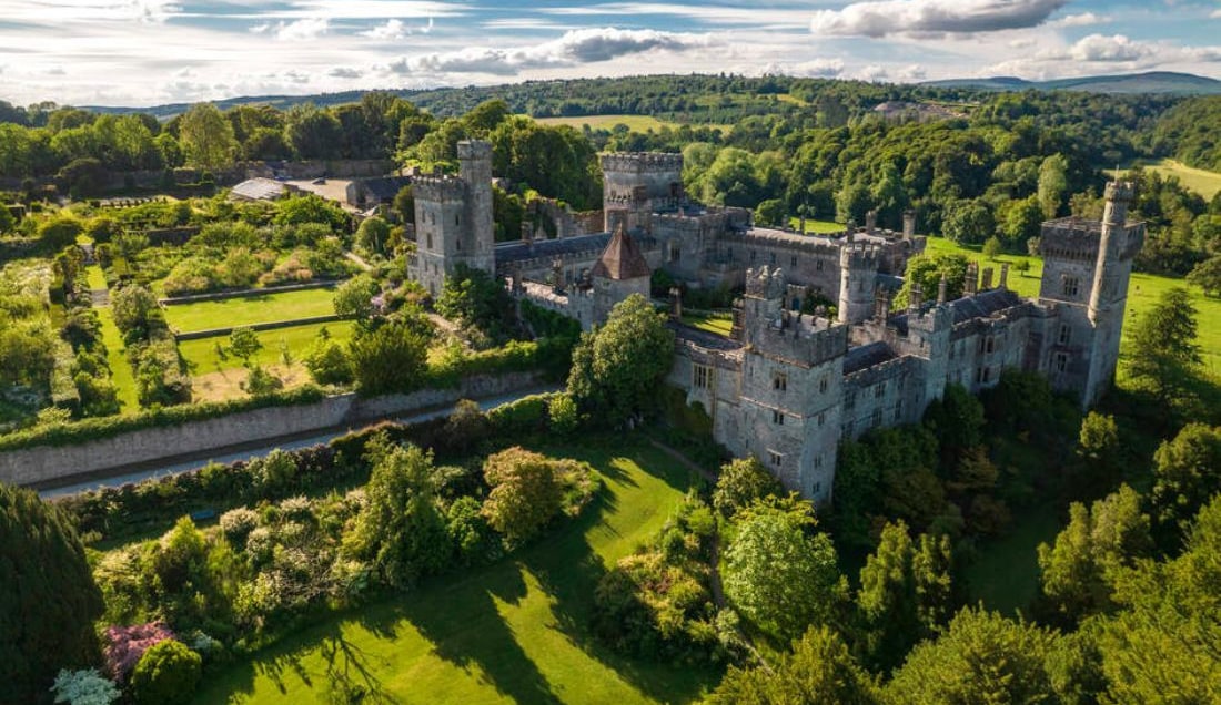 Discover Lismore Castle and gardens.