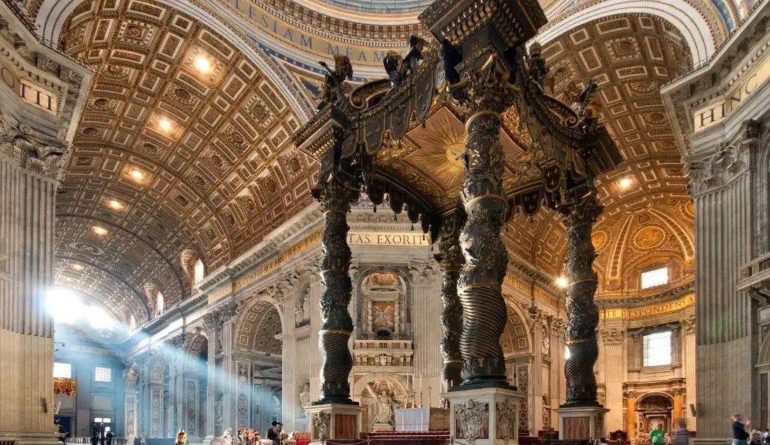 Explore St Peters Basilica 