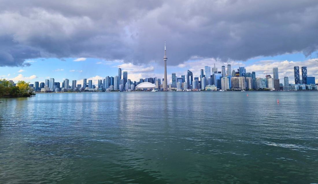 See the impressive Toronto city skyline - Photo captured by our customer Carol