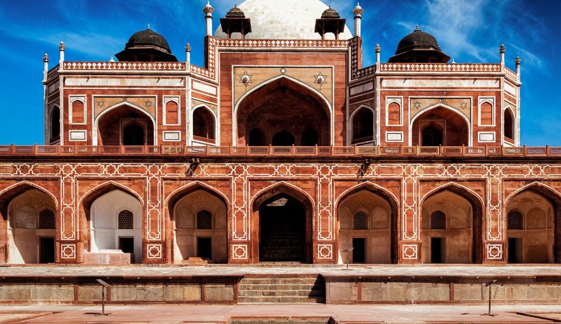 See Humayun's Tomb. 