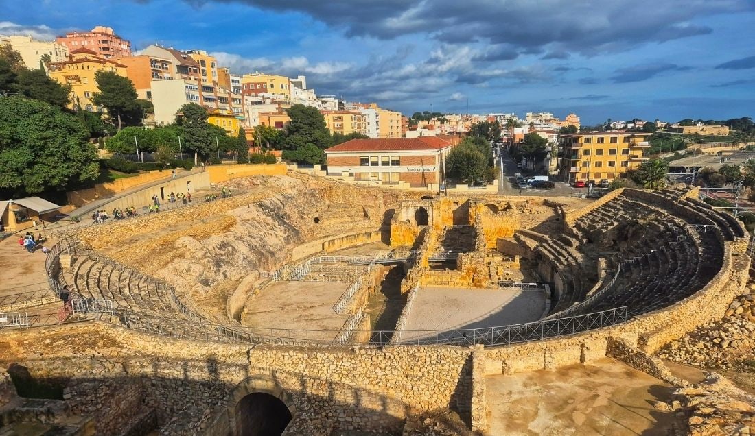 See ancient roman ruins in Tarragona.